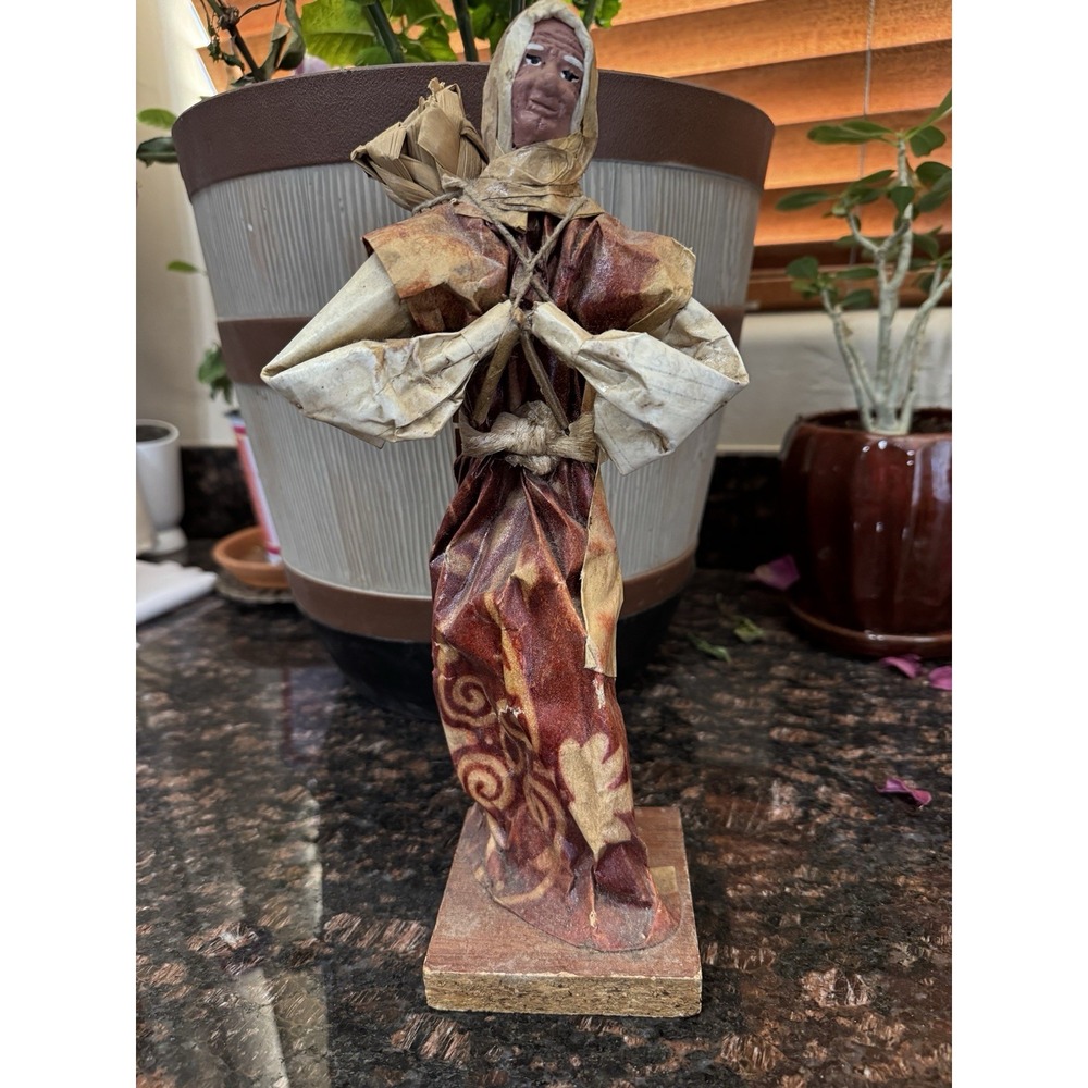 Vintage 12" Handmade Mexican Folk Art Paper Mache Female Sculpture Figure